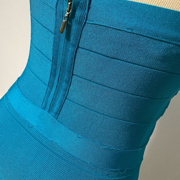Bodycon knee length dress - Picture 2 of 3